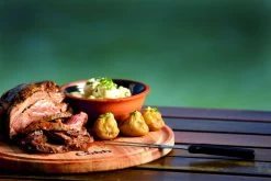 Cobb Pro Houtskoolbarbecue - Zwart -Buitenwinkel 1267 1900 250y8439 1