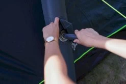 Outwell Starhill 5A Opblaasbare Tunneltent - 5 Persoons 34 Outwell Starhill 5A Opblaasbare Tunneltent - 5 Persoons -Buitenwinkel 1267 1900 outwell starhill 6a 31