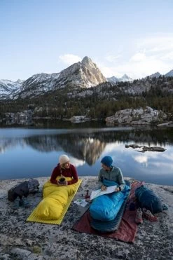 Therm-A-Rest Space Cowboy Mummymodel Slaapzak -Buitenwinkel 1900 1267 2022 thermarest sierranevada california patitucci 0220