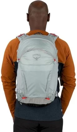 Osprey Hikelite Wandelrugzak - 26 Liter - Zilver -Buitenwinkel 1900 1900 0039 hikelite 26l s23 onbody6 silverlining 10004802