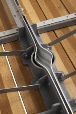 Bo-Camp 136 X 85 Inklapbare Picknicktafel - Bamboe 16 Bo-Camp 136 X 85 Inklapbare Picknicktafel - Bamboe -Buitenwinkel 900 600 1404800 11