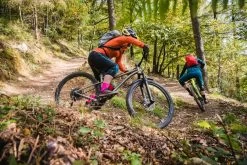 Osprey Sylva Daypack - 12 Liter - Blauw 23 Osprey Sylva Daypack - 12 Liter - Blauw -Buitenwinkel osprey syncrosylva 1